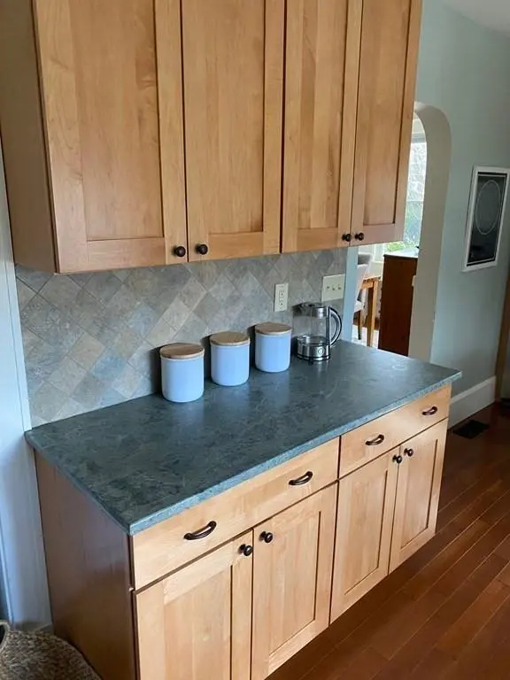 41 Irving Street # 41, Newton, MA 02459 — leased by Jenna Levin