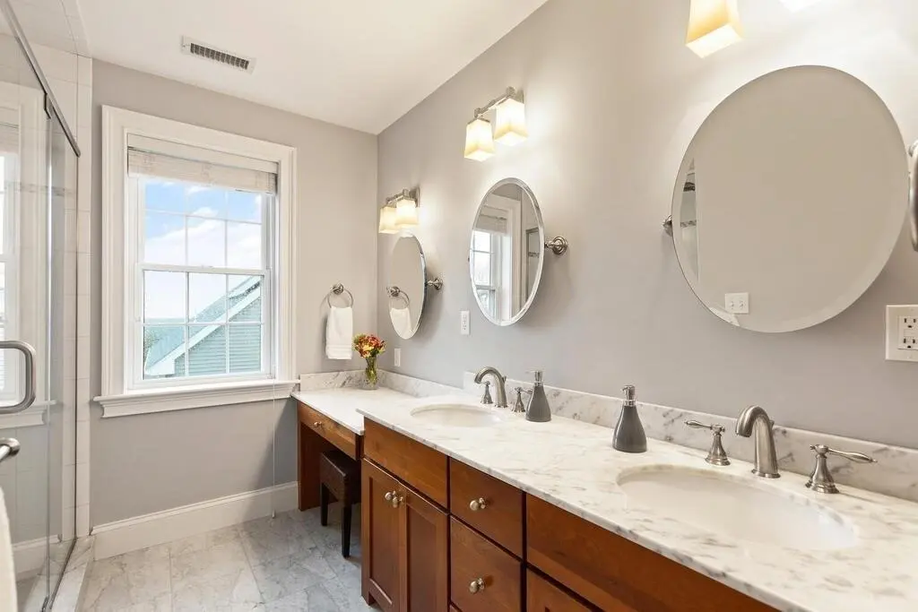 11 Kenilworth Rd, Arlington, MA 02476 — sold by Jenna Levin