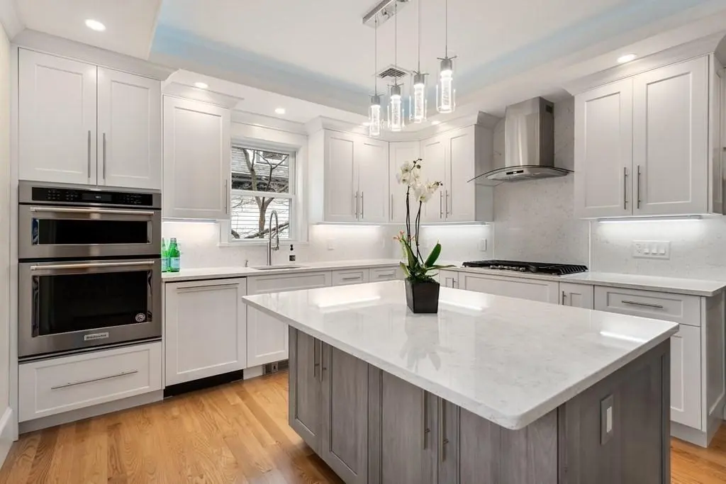 88 Coolidge Unit: 2, Brookline, MA 02446 — sold by Jenna Levin