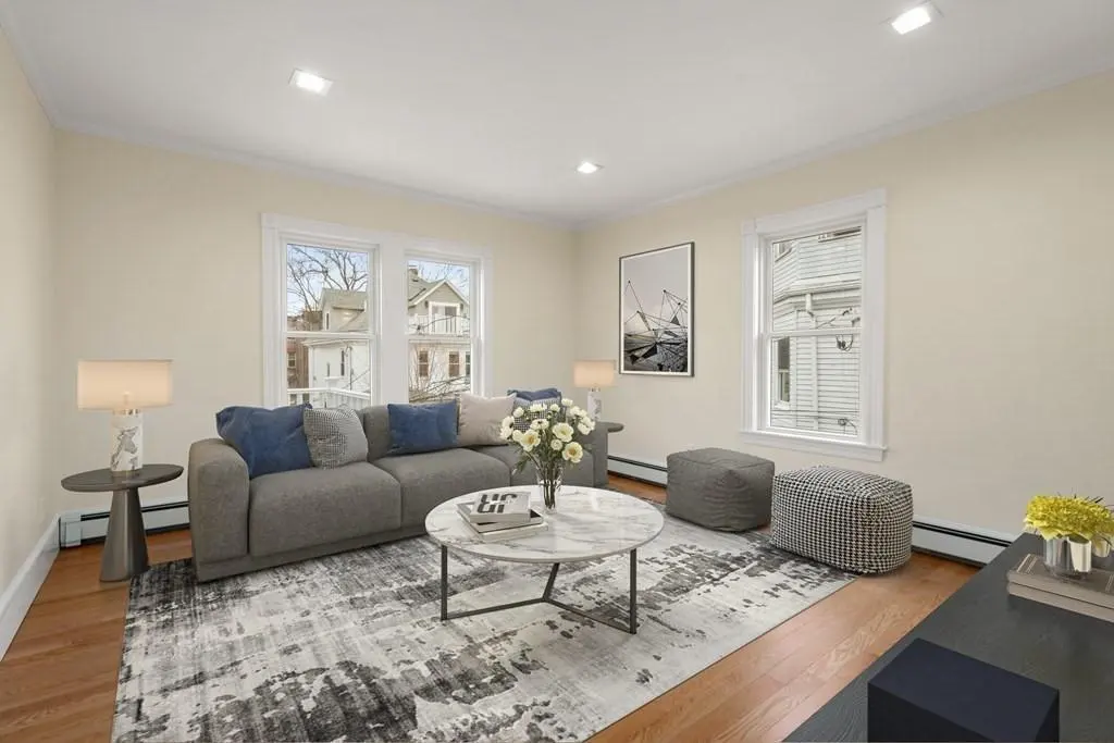 88 Coolidge Unit: 2, Brookline, MA 02446 — sold by Jenna Levin