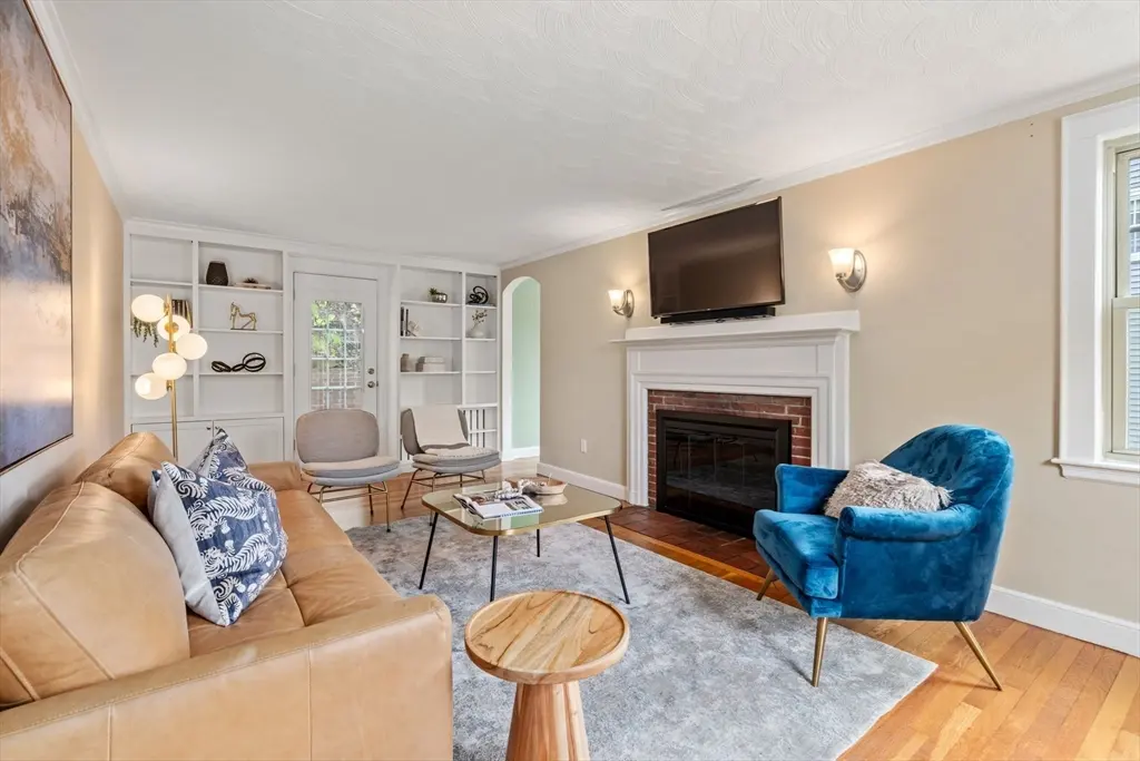 31 Northbourne Rd, Boston, MA 02130 — sold by Jenna Levin