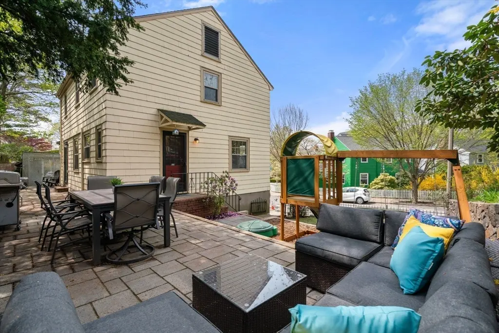 31 Northbourne Rd, Boston, MA 02130 — sold by Jenna Levin
