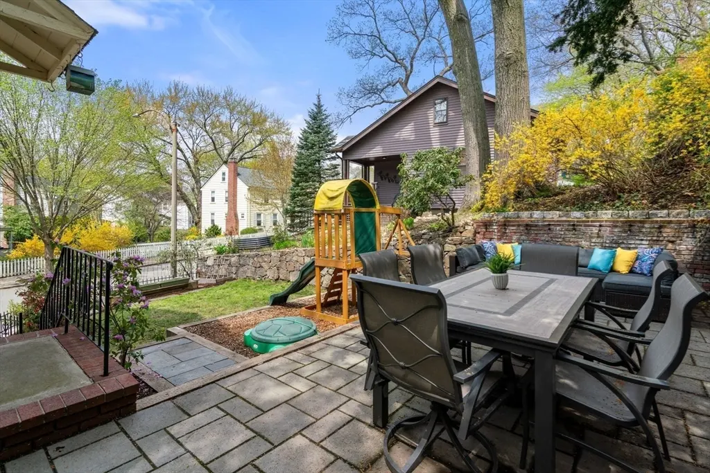31 Northbourne Rd, Boston, MA 02130 — sold by Jenna Levin