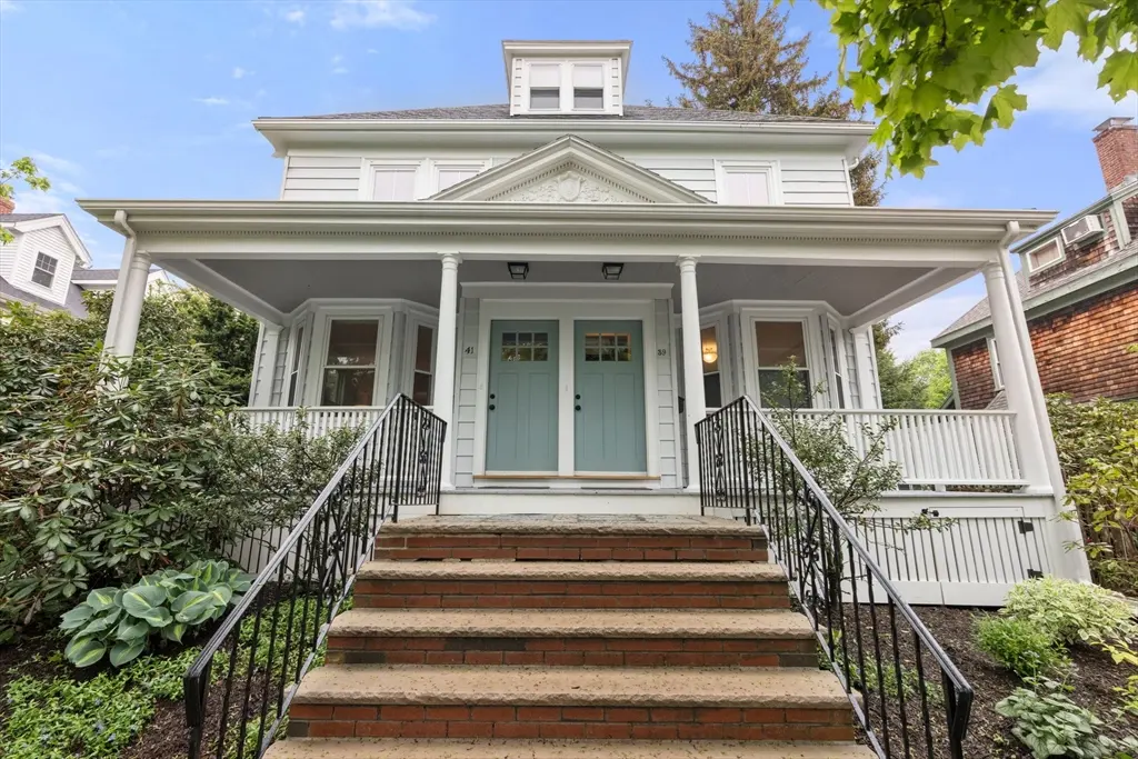 41 Irving St # 41, Newton, MA 02459 — sold by Jenna Levin