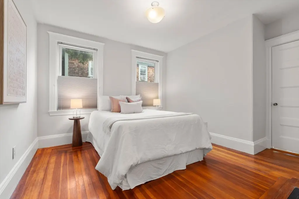 41 Irving St # 41, Newton, MA 02459 — sold by Jenna Levin